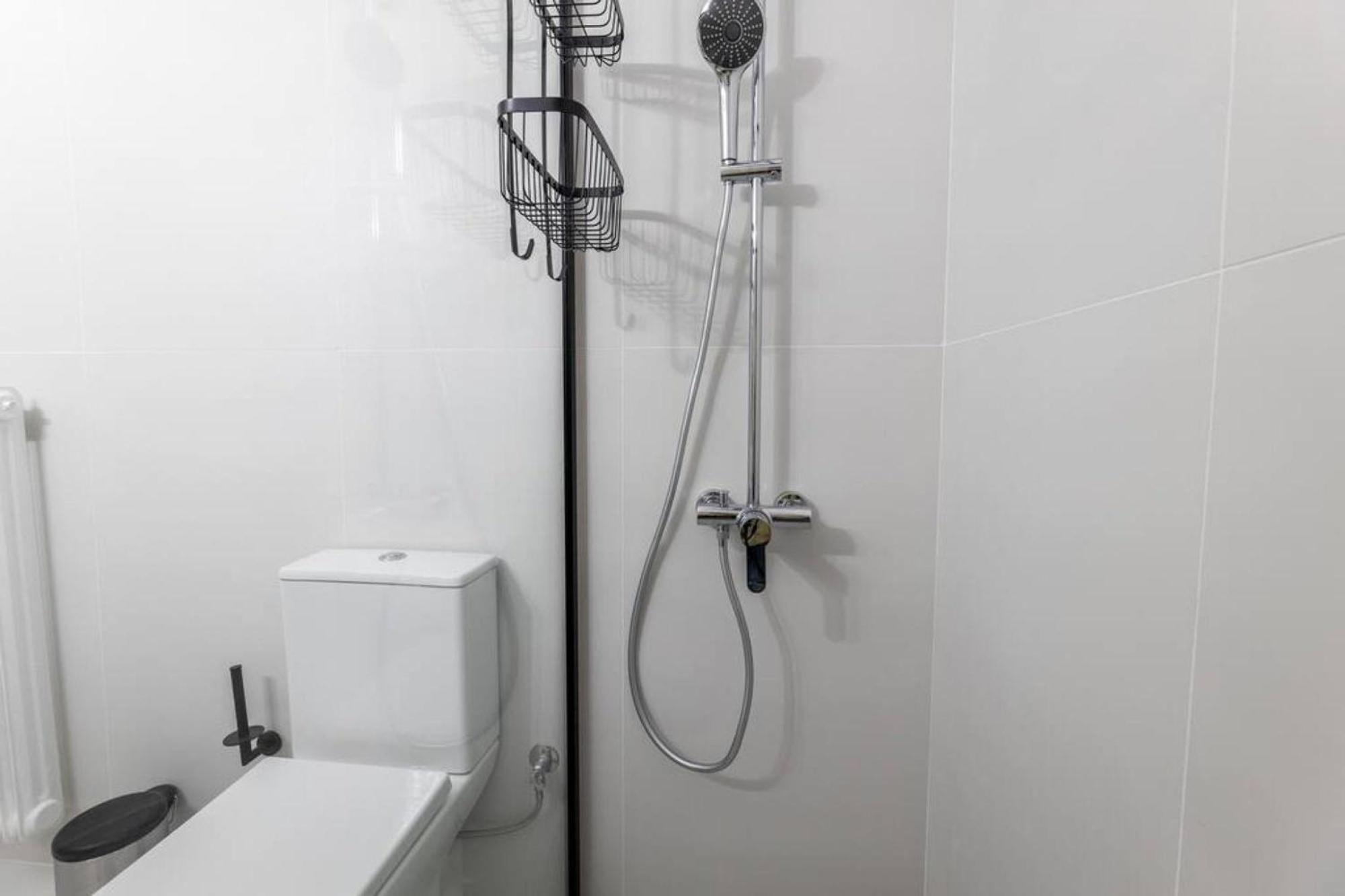 אתונה Amfitritis Family Lux Apartment At Palaio Faliro מראה חיצוני תמונה