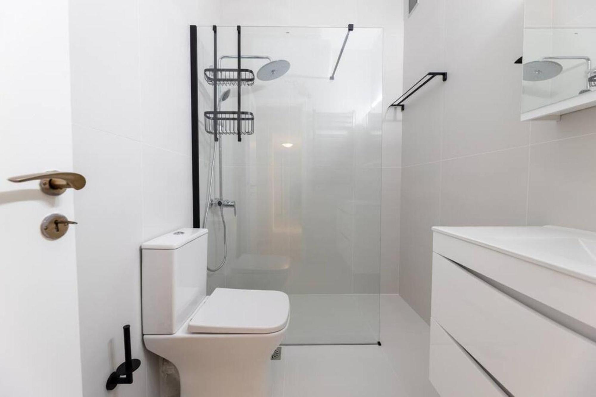 אתונה Amfitritis Family Lux Apartment At Palaio Faliro מראה חיצוני תמונה