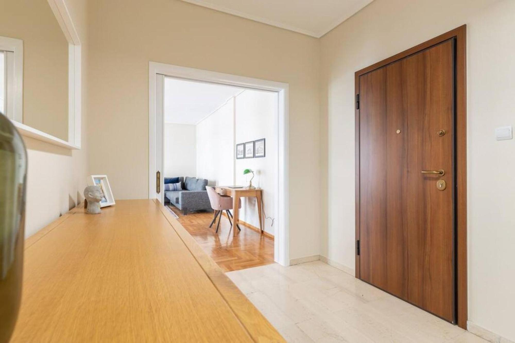 אתונה Amfitritis Family Lux Apartment At Palaio Faliro מראה חיצוני תמונה